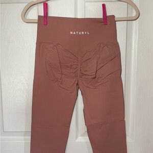 NATURYL sculpt active leggings